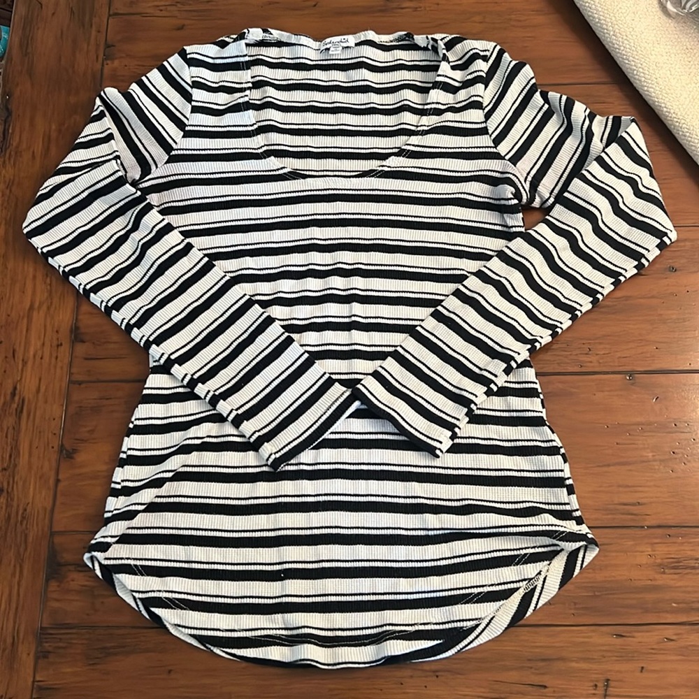 Splendid long sleeve